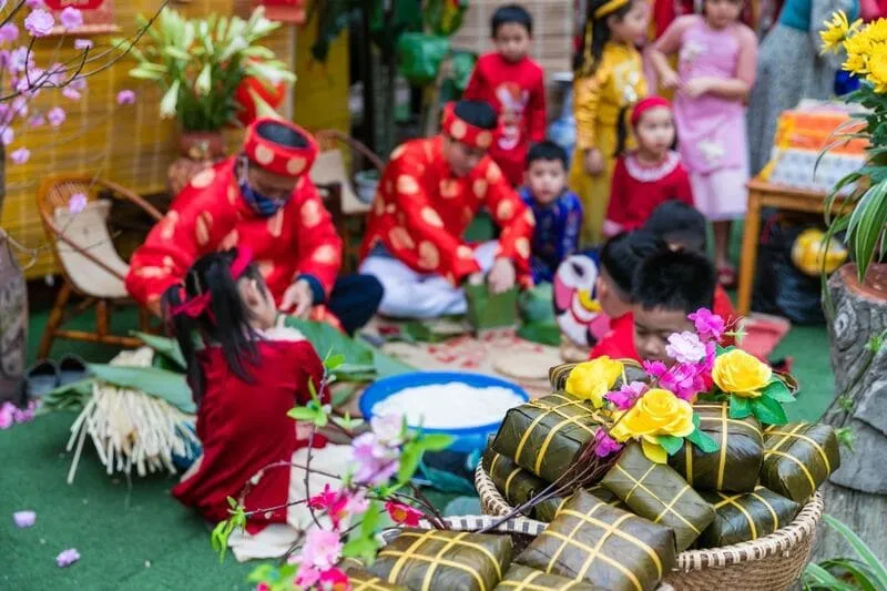 11 phong tục tập quán Việt Nam gắn bó mật thiết với dân tộc