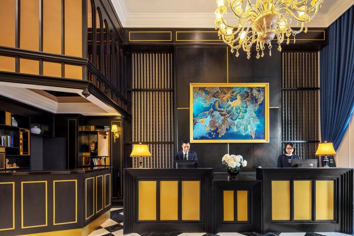 Aira Boutique Hanoi Hotel Spa, khách sạn có hồ bơi ngoài trời cực đẹp