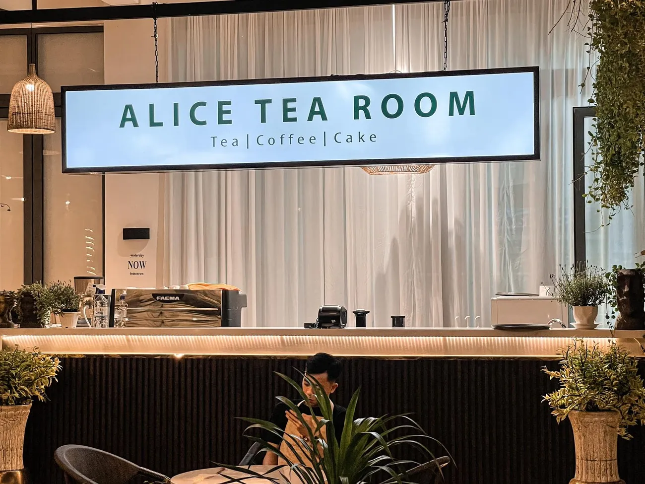 Alice Tea Room – Nơi du khách lạc vào xứ sở thần tiên ở Phú Yên