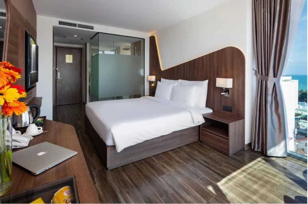 Amber Hotel Nha Trang – Khách sạn 3 sao mọc giữa lòng phố Tây Nha Trang