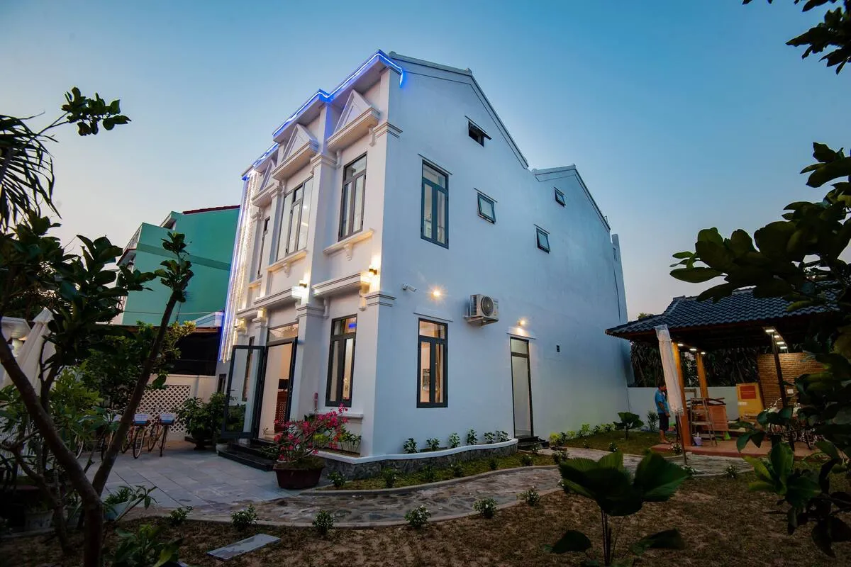 An Bang Golden Beach Villa – Chìm đắm vào không gian nghỉ dưỡng nhẹ nhàng tại xứ Hội