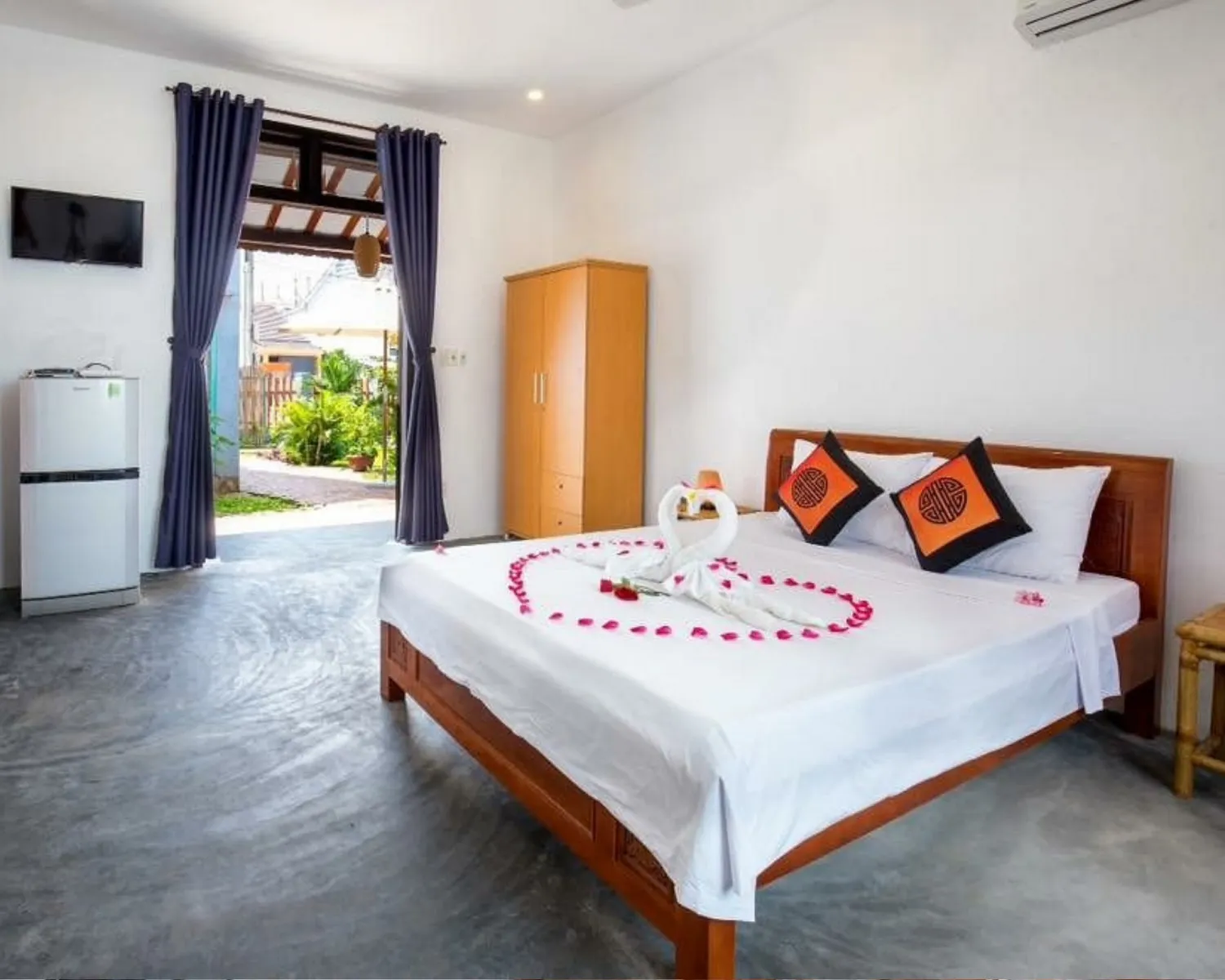 An Bang Sunrise Beach Bungalow – Bungalow thân thiện cạnh bãi biển An Bàng