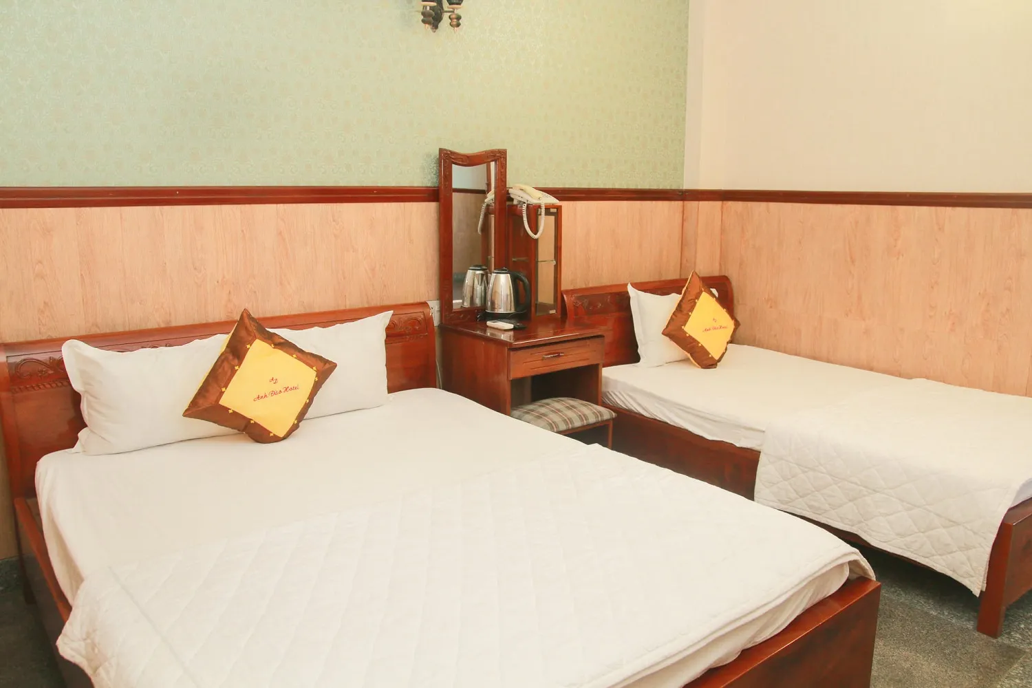 Anh Đào Hotel Phú Quốc – Khách sạn 2 sao gần chợ đêm