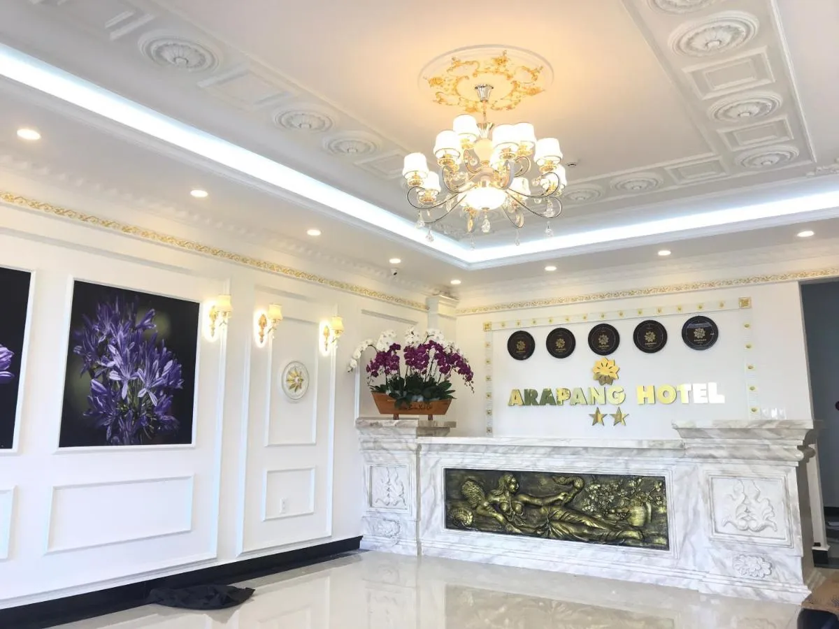 Arapang Hotel 2 với không gian thật sang trọng cùng tông màu trắng chủ đạo