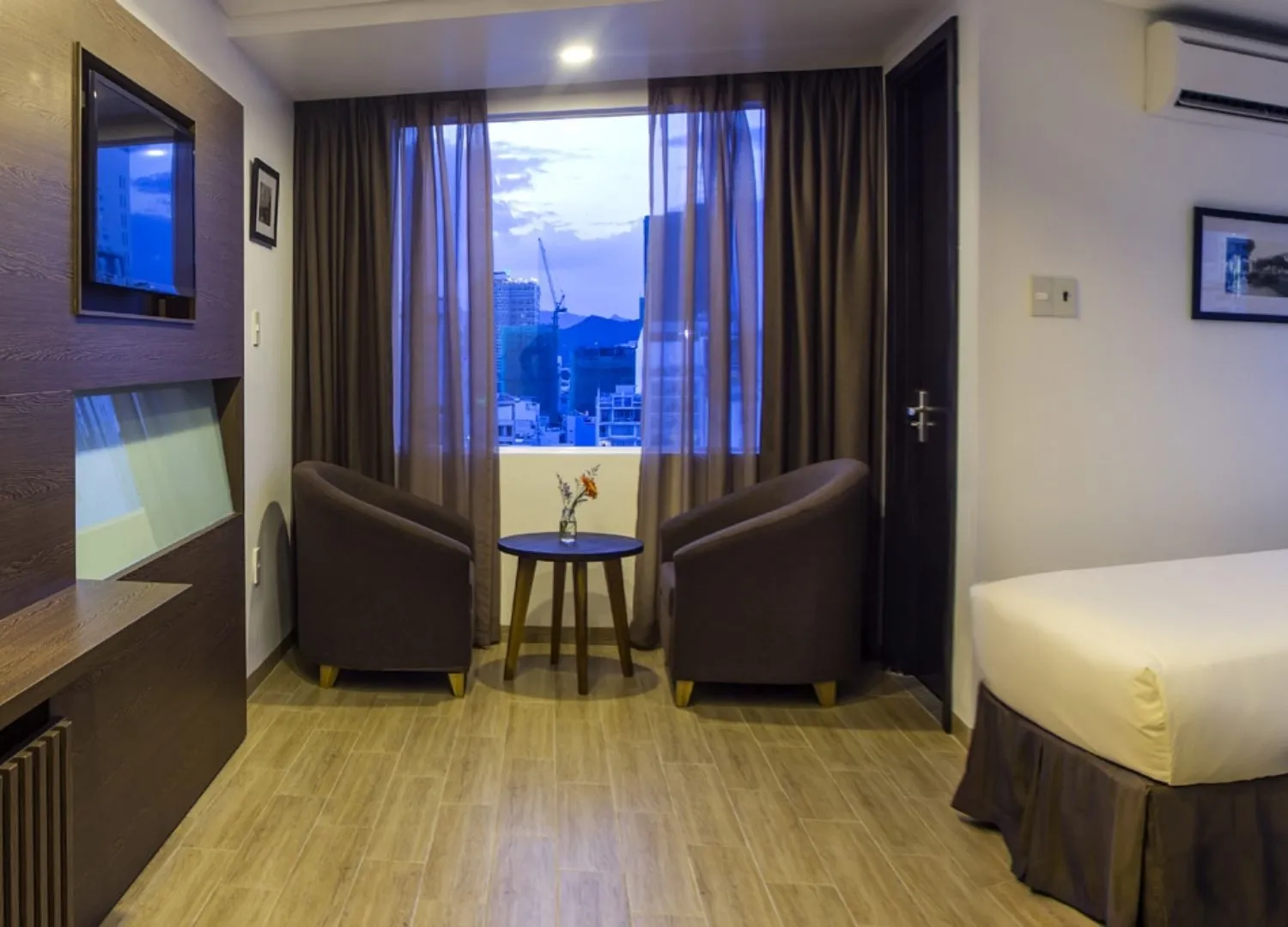 Aroma Nha Trang Boutique Hotel – Tận hưởng gió biển trong lành