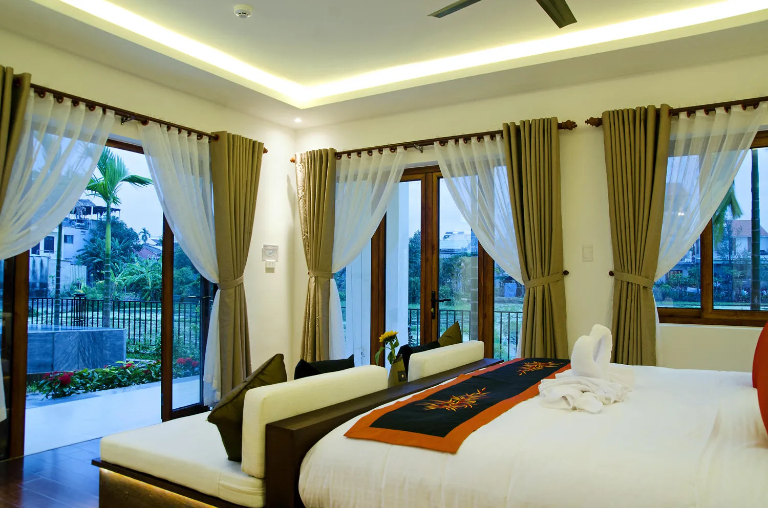 Azumi Villa Hội An – Khách sạn 3 sao ấm cúng dành cho gia đình