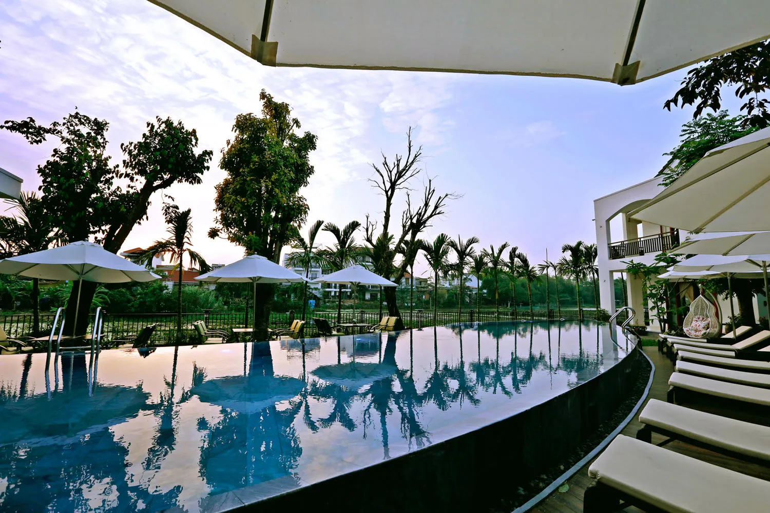 Azumi Villa Hội An – Khách sạn 3 sao ấm cúng dành cho gia đình