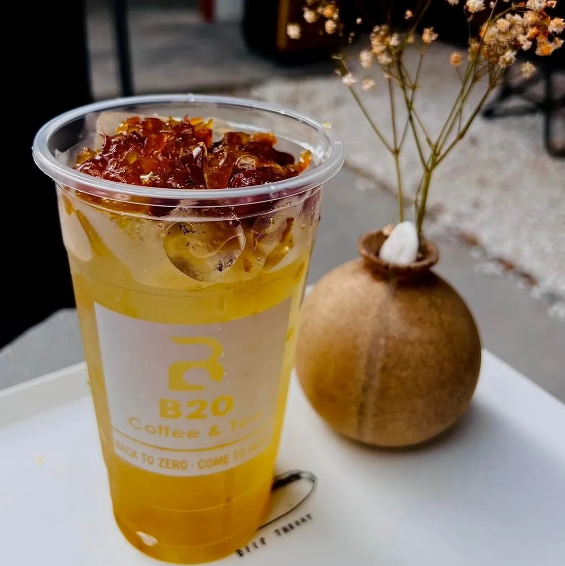 B20 Coffee Tea quán cà phê được giới trẻ Bình Dương săn đón