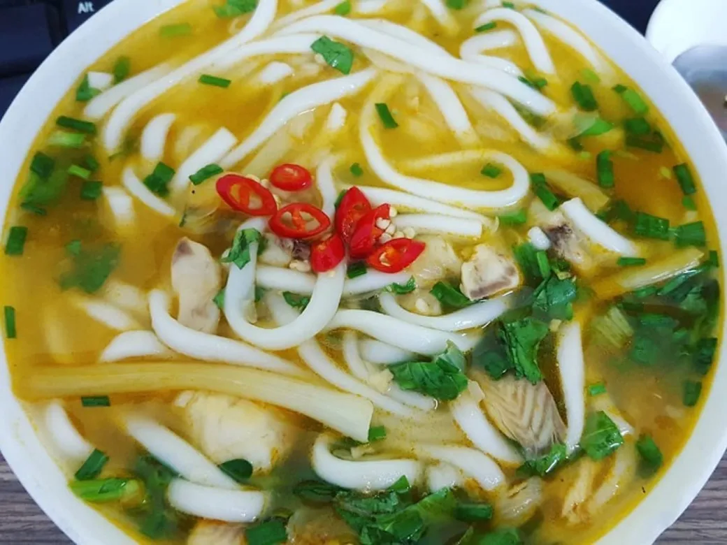 Bánh canh cá lóc – Món ăn dân dã không thể thiếu của người dân xứ Huế