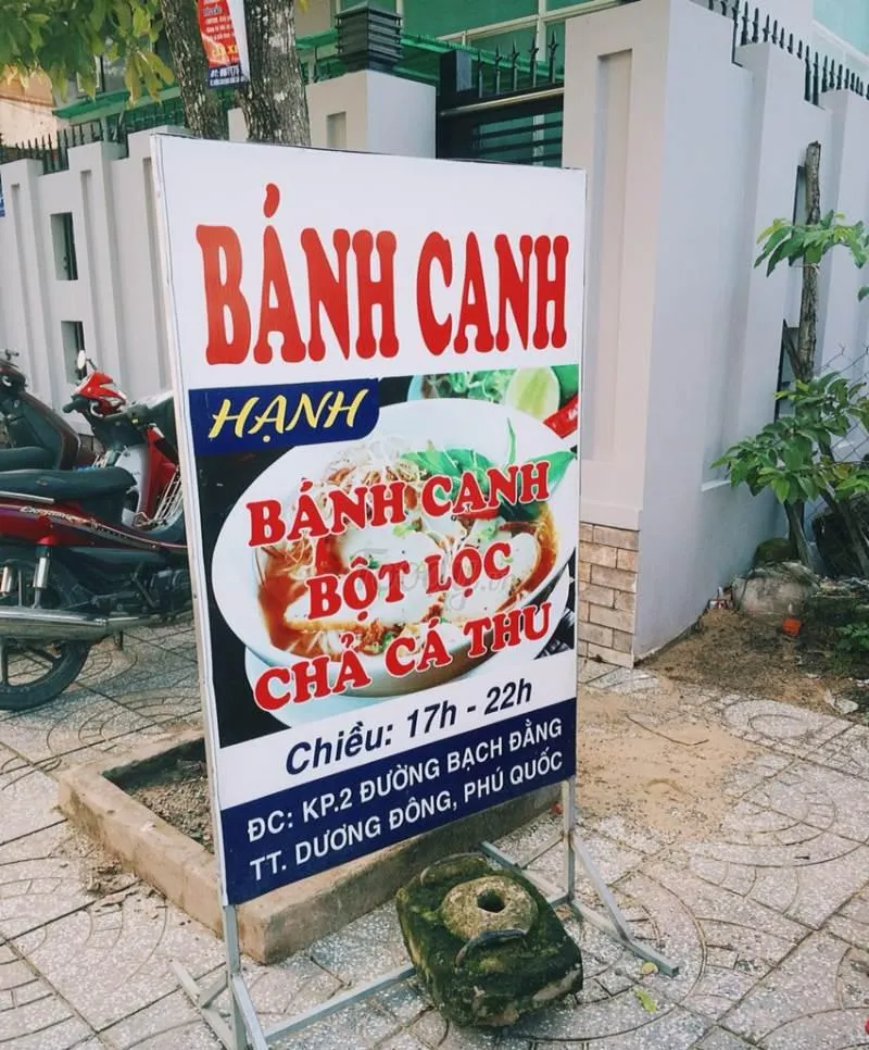 Bánh canh chả cá thu Hạnh – Quán ăn đặc sản Phú Quốc siêu hấp dẫn giá bình dân