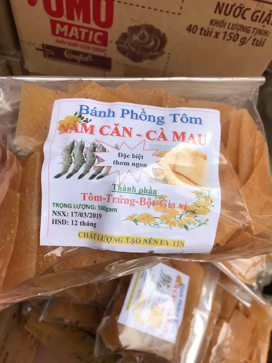 Bánh phồng tôm Năm Căn, đặc sản đậm đà hương vị biển