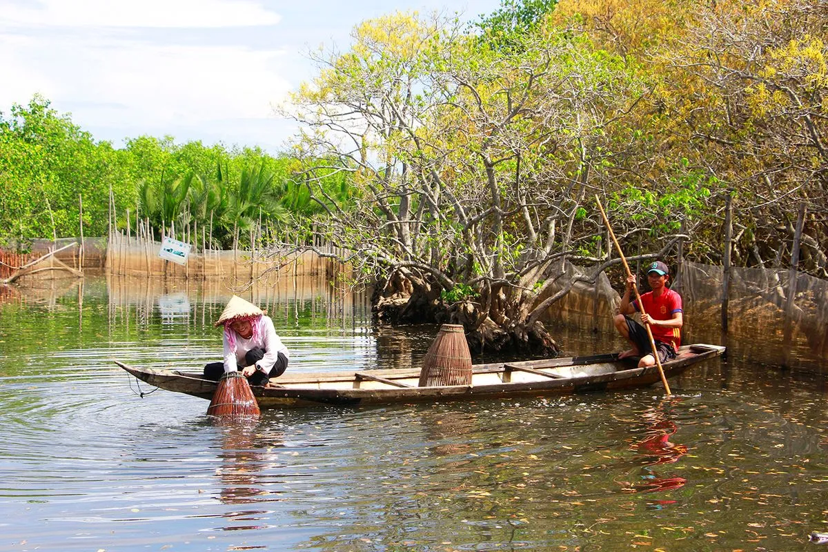 Bật mí kinh nghiệm du lịch Phá Tam Giang trong một ngày dành cho team ‘chiếu mới’