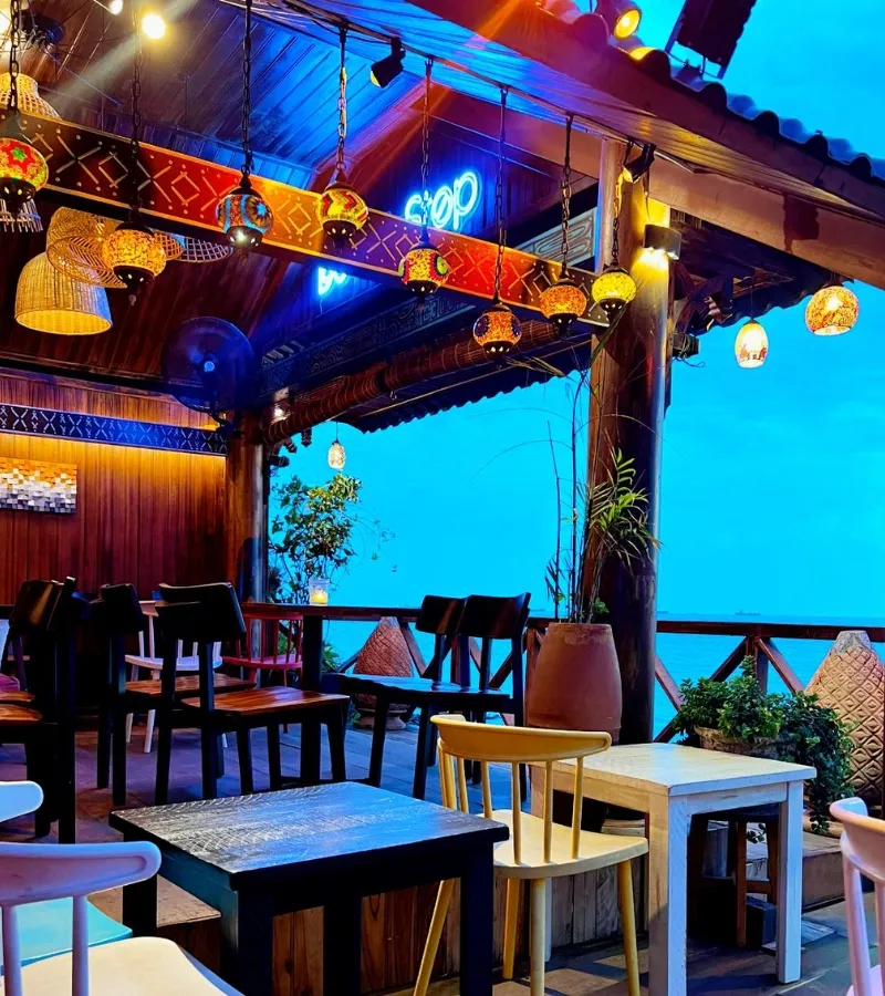 Beach Stop Lounge & Cafe, ngắm hoàng hôn lãng mạn ở Vũng Tàu