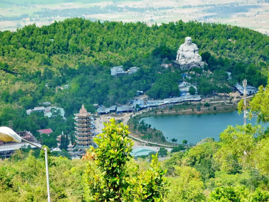 Bỏ túi ngay Lịch trình trekking Núi Cấm cho hội đam mê khám phá