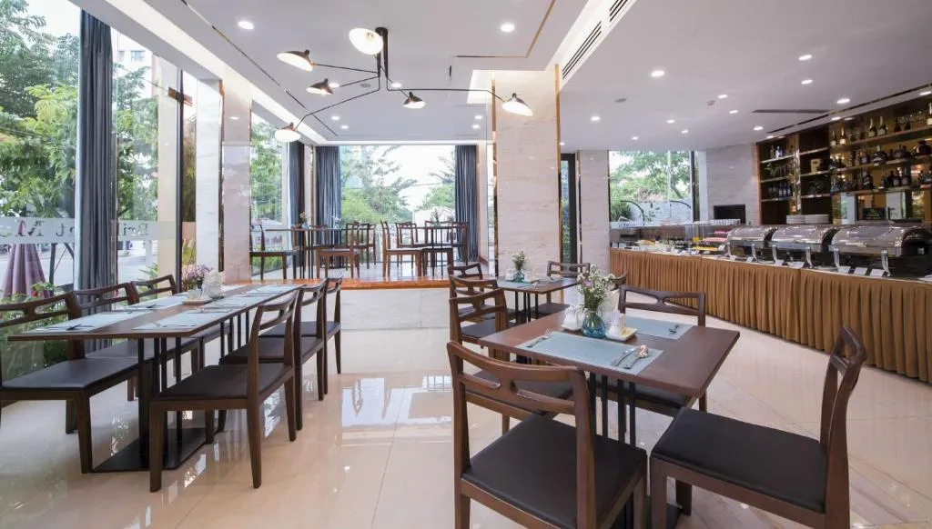 Brilliant Majestic Hotel, điểm đến bình yên trong lòng phố biển