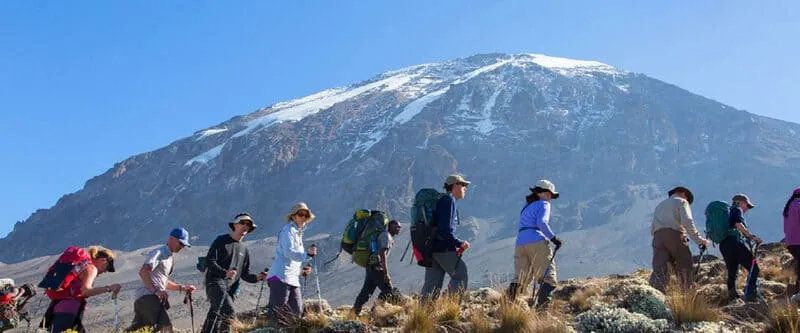 Bức tranh du lịch Tanzania với màu sắc huy hoàng