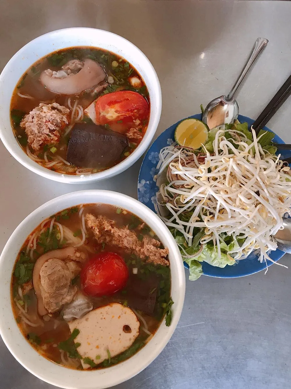 Bún riêu giò Chi, quán ăn lâu đời nổi tiếng tại Pleiku