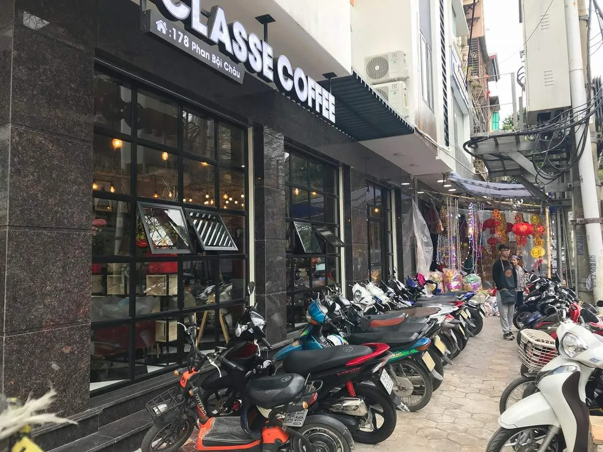 Cả vùng trời bình yên đến lạ tại Classe Coffee n Books