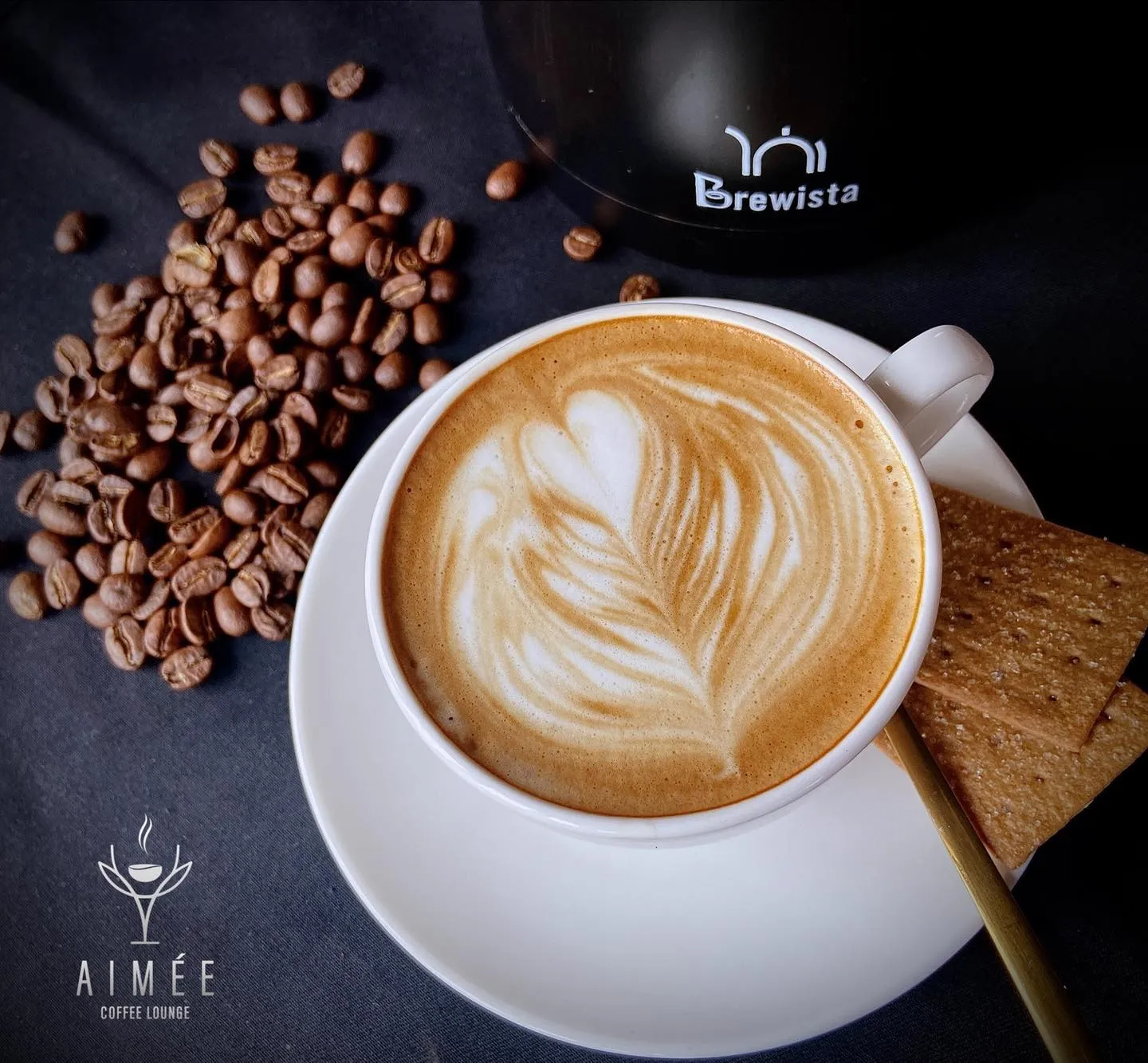 Check in ngay Aimée Coffee với view sống ảo triệu like