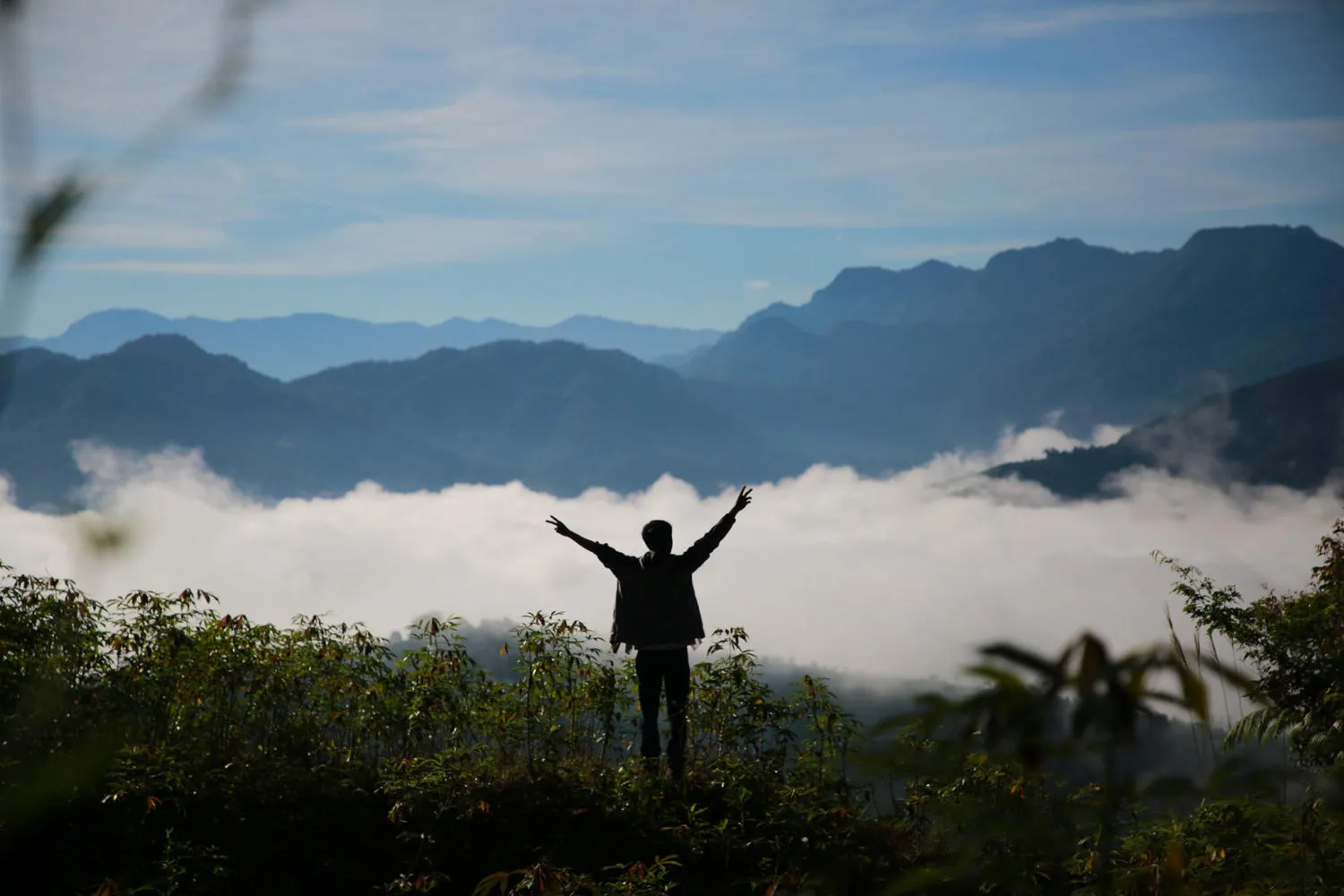 Chiêm ngưỡng Ruộng bậc thang Ngọc Linh đẹp mê hồn trên cao nguyên hùng vĩ