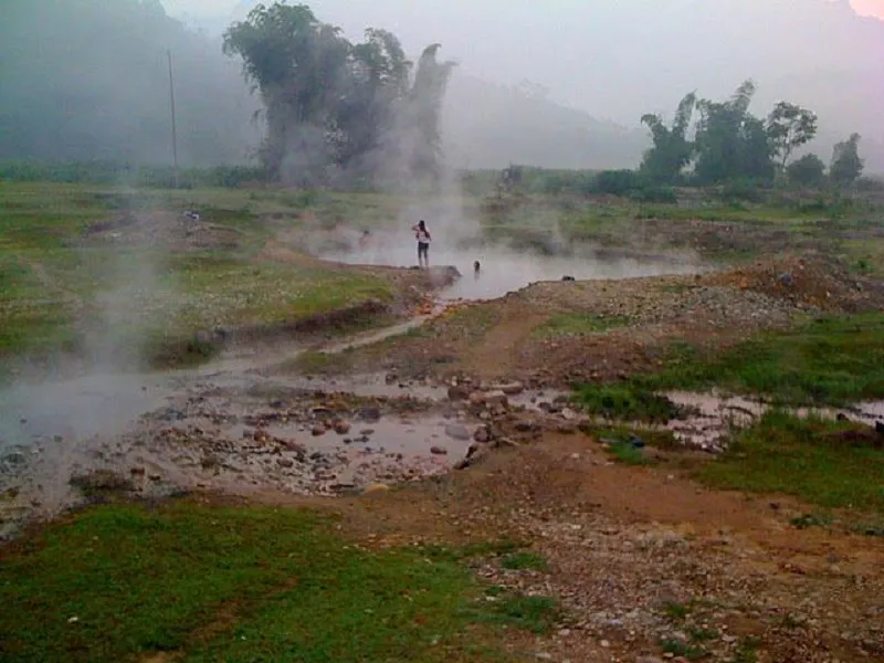 Chiêm ngưỡng tinh hoa văn hóa Thái hội tụ ở Bản Hốc Yên Bái