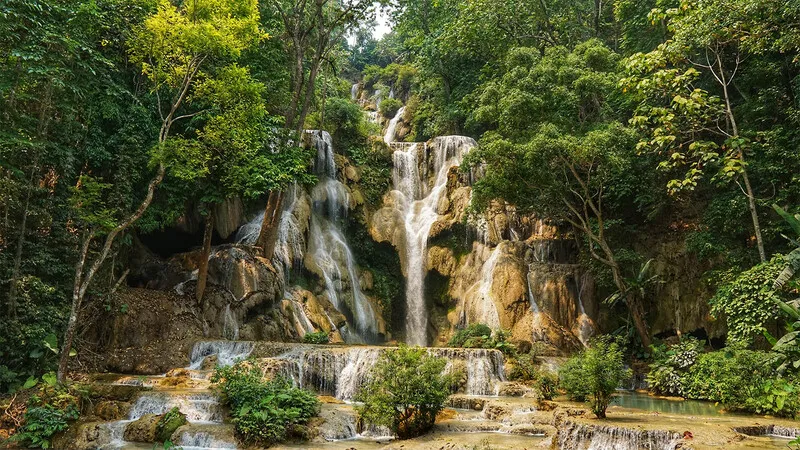 Chiêm ngưỡng vẻ đẹp thác Kuang Si, mỹ nhân xứ Luang Prabang