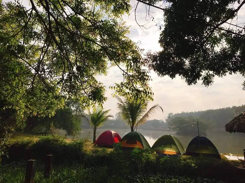 Chill cùng trải nghiệm camping Hồ Trị An cực lãng mạn