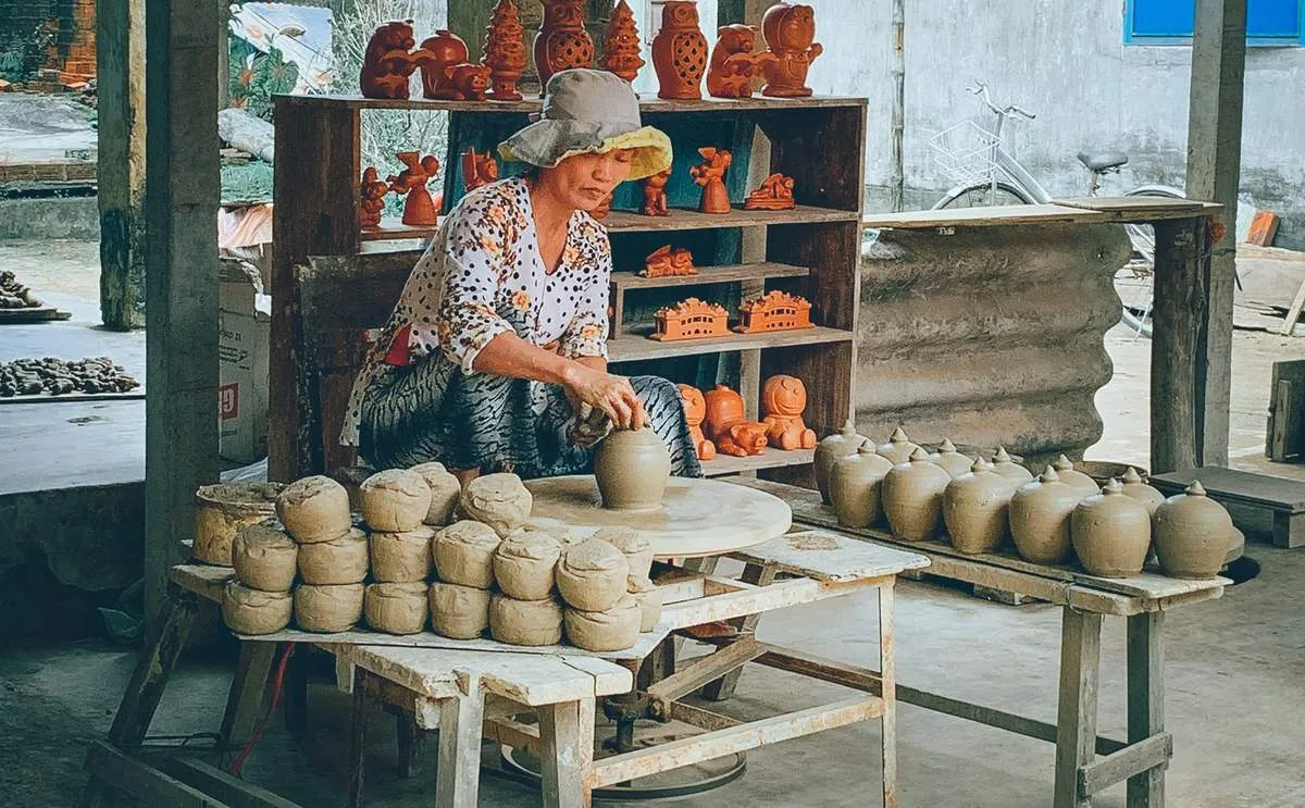 Chợ đêm Nguyễn Hoàng Hội An – Khu chợ đêm nhộn nhịp nhất đô thị cổ