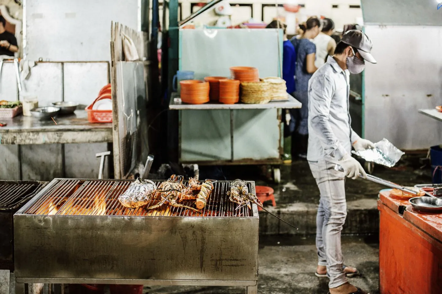 Chợ đêm Phú Quốc (chợ đêm Bạch Đằng) – Thế giới ẩm thực nhộn nhịp khi đêm về