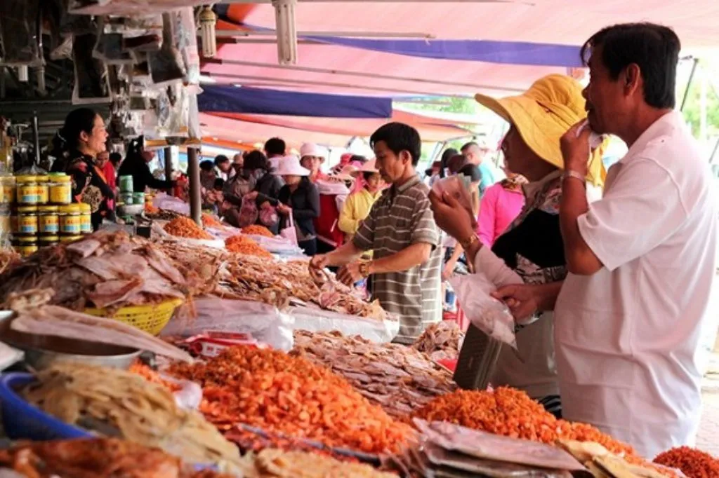 Chợ Hàm Ninh Phú Quốc – Ngôi chợ cổ nằm giữa làng chài Hàm Ninh