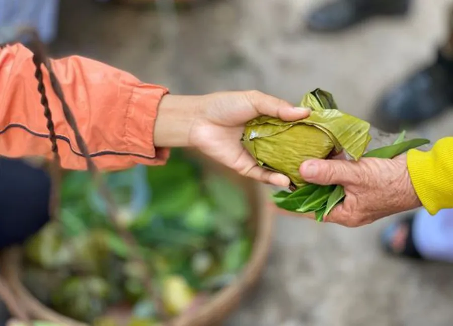 Chợ lá Tây Ninh và phong cách mua bán vô cùng độc đáo