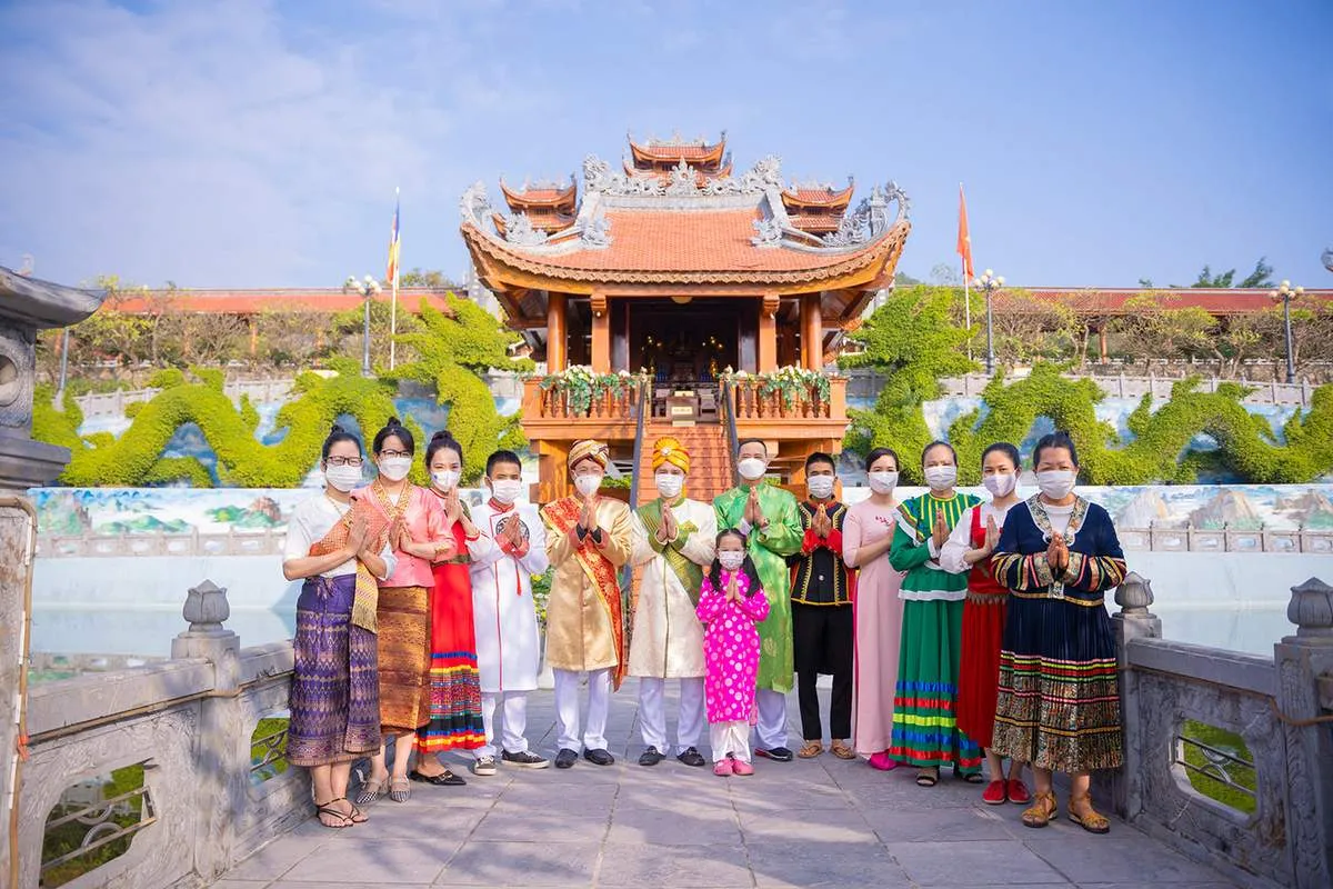 Chùa Ba Vàng – Điểm du lịch tâm linh hàng đầu tại Quảng Ninh