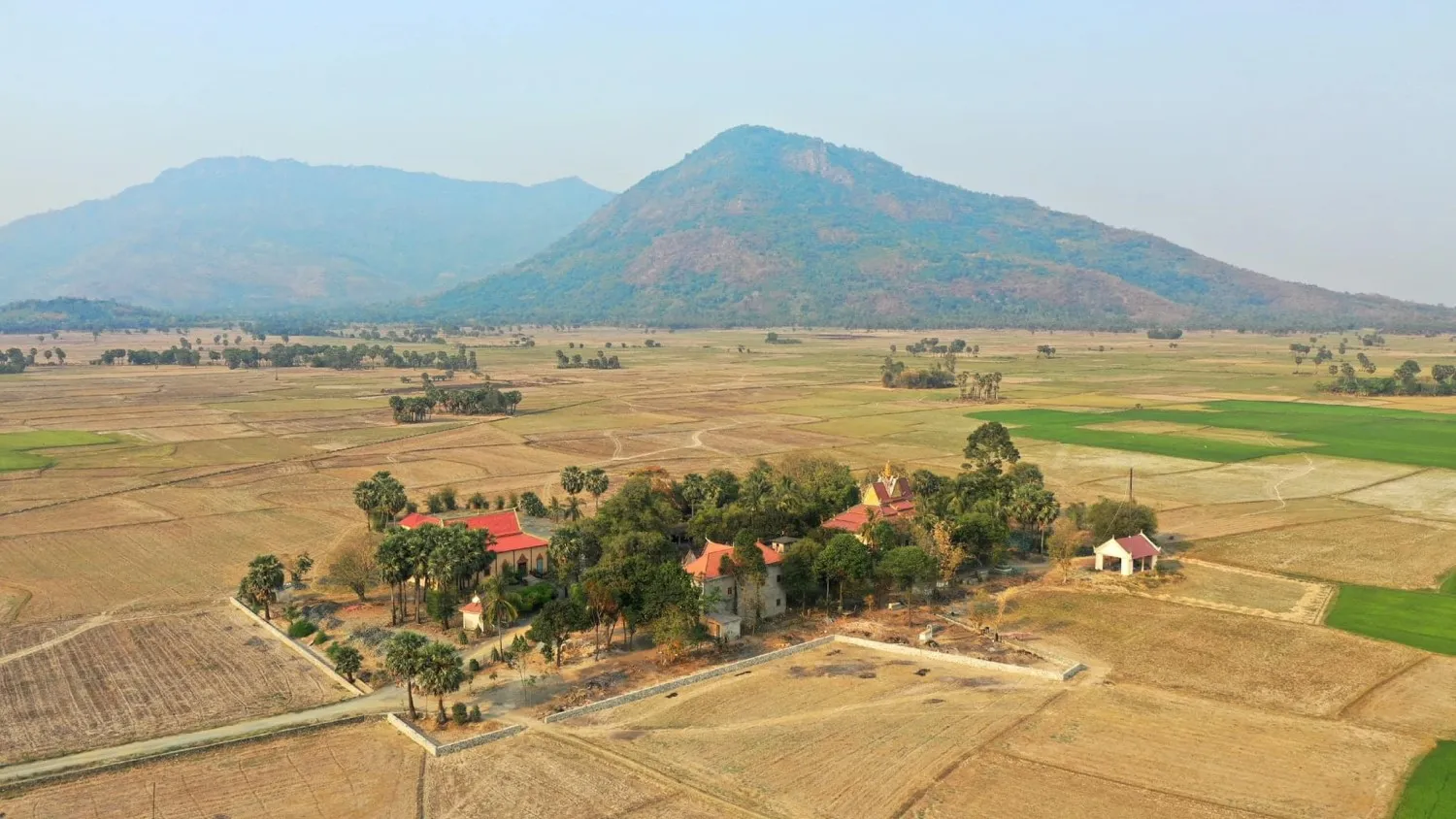 Chùa Koh Kas (Cổng trời Tri Tôn), điểm check-in thú vị khi đến An Giang