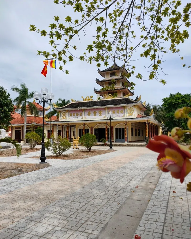 Chùa Tuyên Linh, trung tâm Phật giáo lớn tại Bến Tre