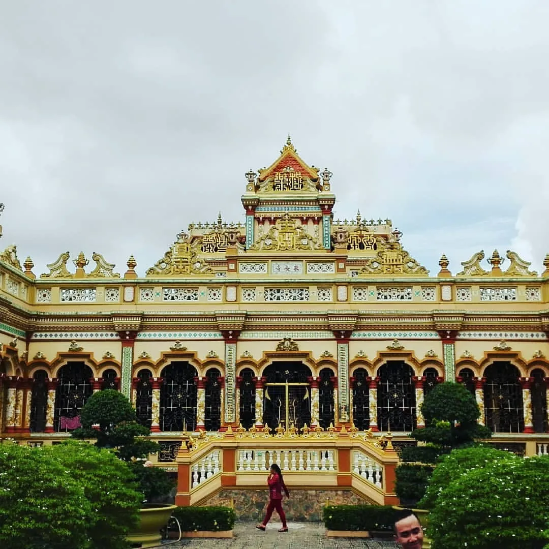 Chùa Vĩnh Tràng Tiền Giang và nét đẹp kiến trúc cực kỳ đặc biệt