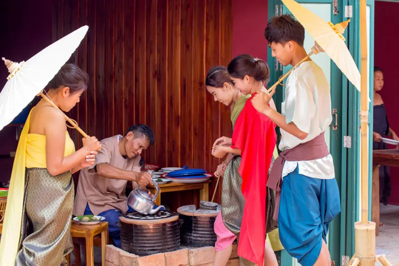 Có một Kanchanaburi đầy thơ mộng nép mình bên dòng Kwai