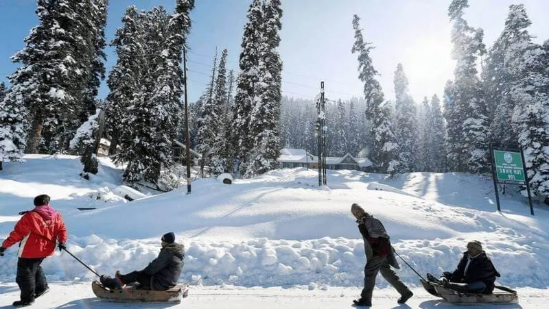 Có một Kashmir mang vẻ đẹp viễn chinh hoang dã