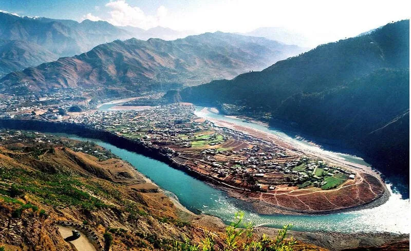 Có một Kashmir mang vẻ đẹp viễn chinh hoang dã