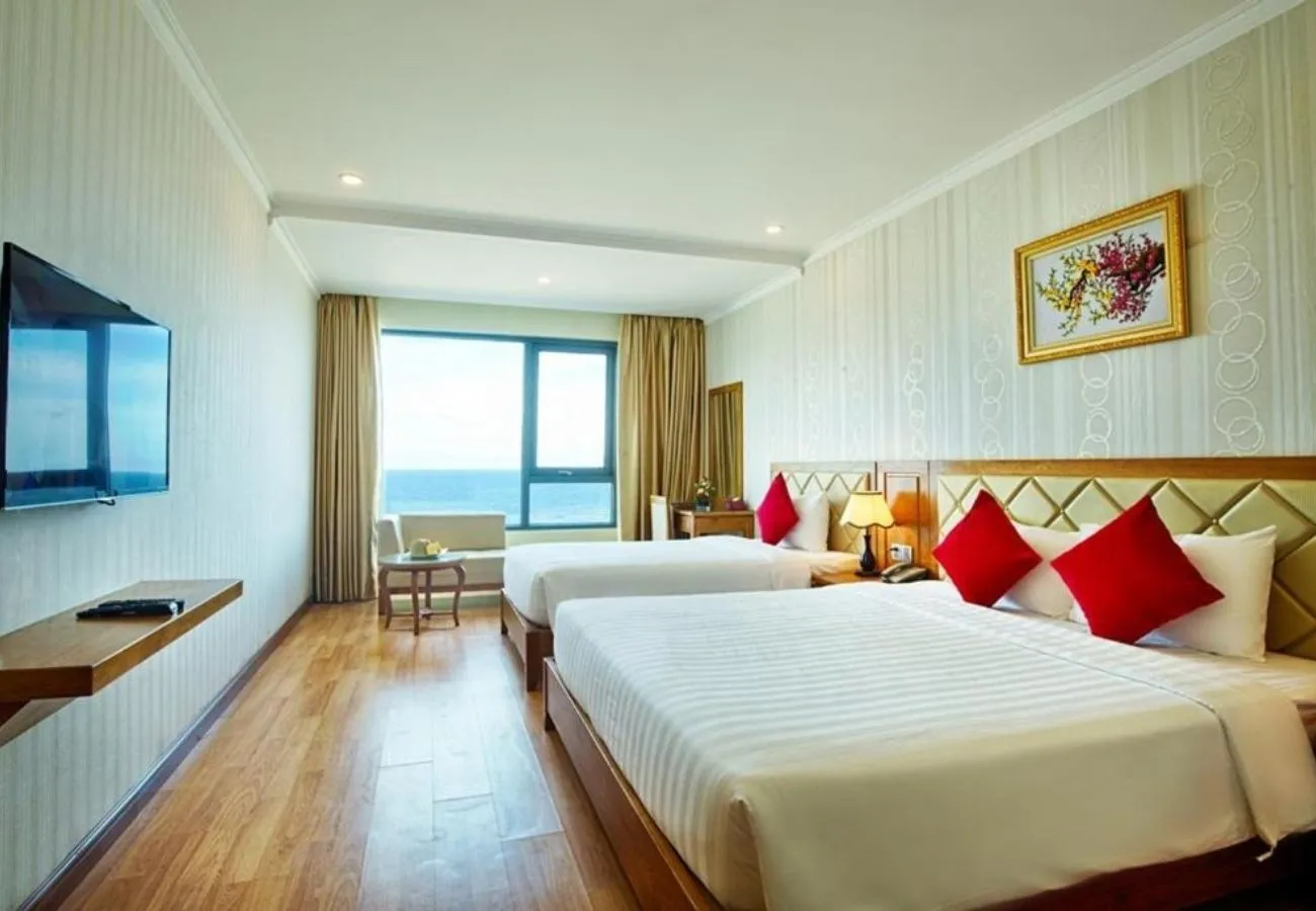 Có một Serene Hotel Danang nằm dịu dàng bên cạnh đại dương xanh