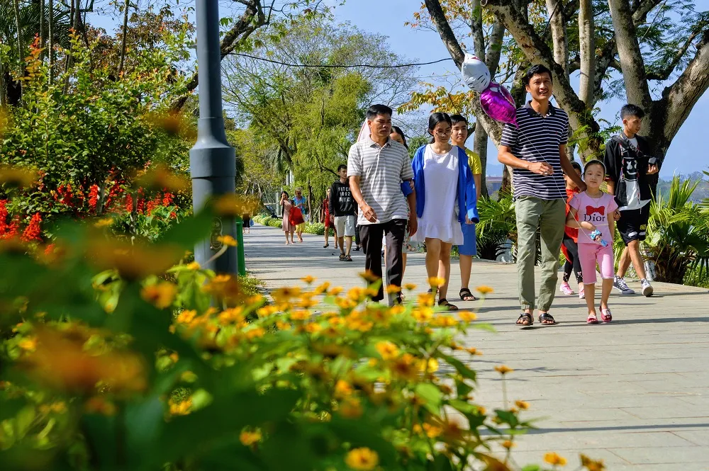 Công viên Lý Tự Trọng – Điểm thư giãn sau một ngày làm việc căng thẳng