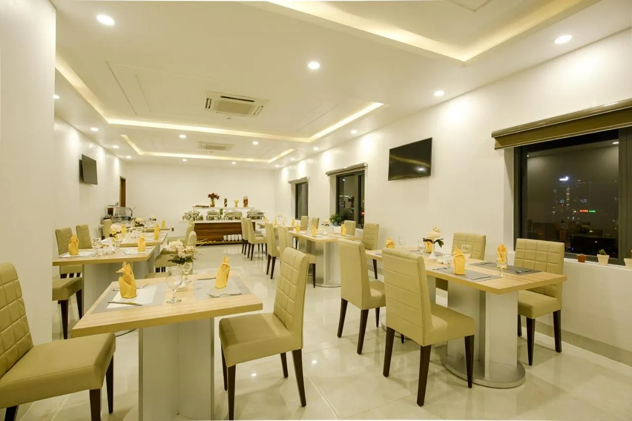 Cùng Continent Hotel Da Nang đắm chìm vào không gian sang trọng nơi thành phố biển