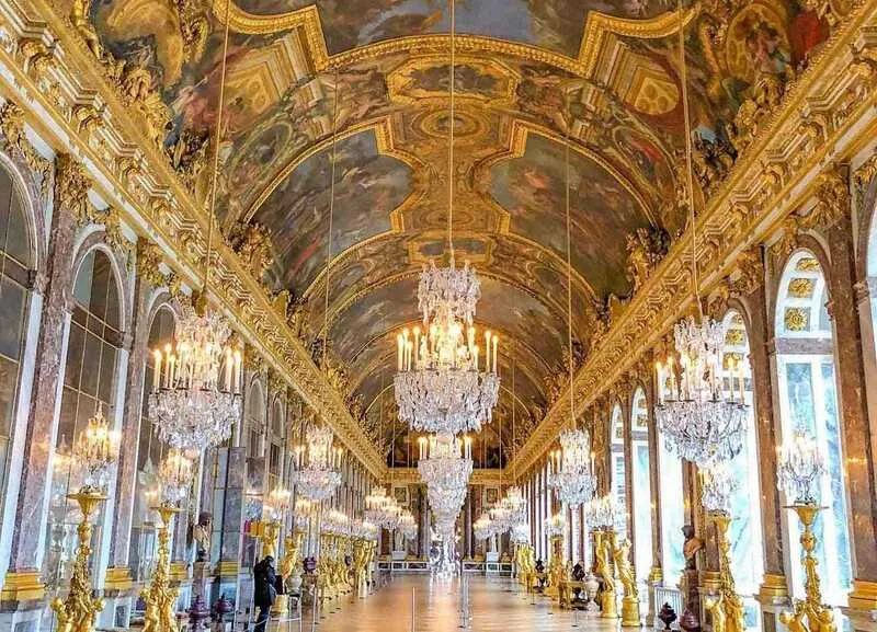 Cung điện Versailles, biểu tượng kiến trúc Pháp thời phong kiến