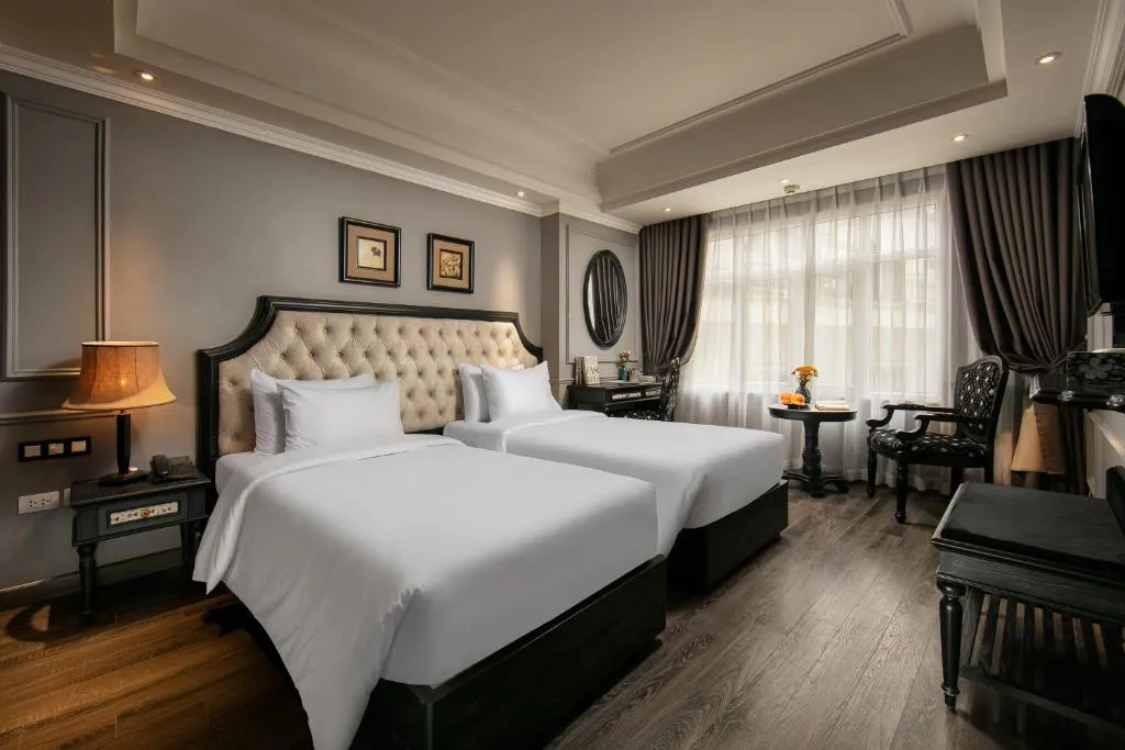 Cùng Scent Premium Hotel chìm đắm vào không gian huyền bí giữa lòng phố cổ