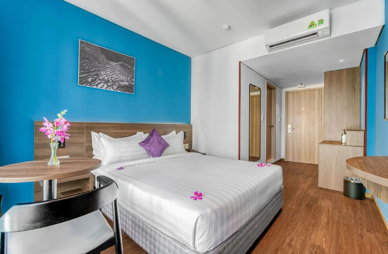 Cùng TK Nha Trang Hotel mang hương vị biển cả về nơi ở