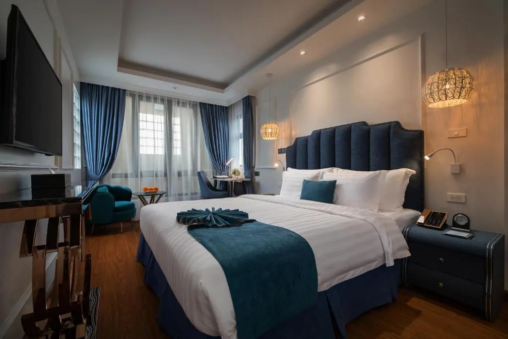 Dahlia Hotel Hanoi, đóa hoa huyền bí giữa lòng thủ đô