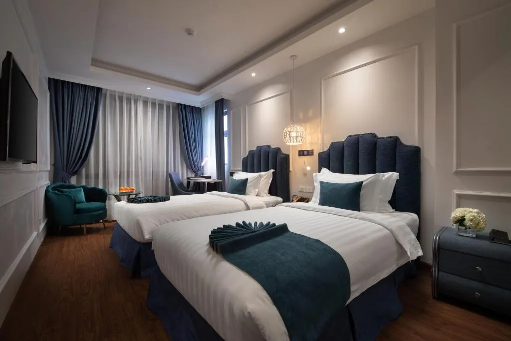 Dahlia Hotel Hanoi, đóa hoa huyền bí giữa lòng thủ đô