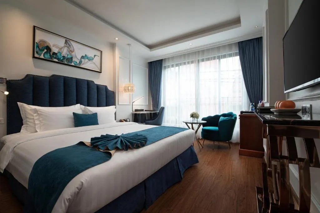 Dahlia Hotel Hanoi, đóa hoa huyền bí giữa lòng thủ đô