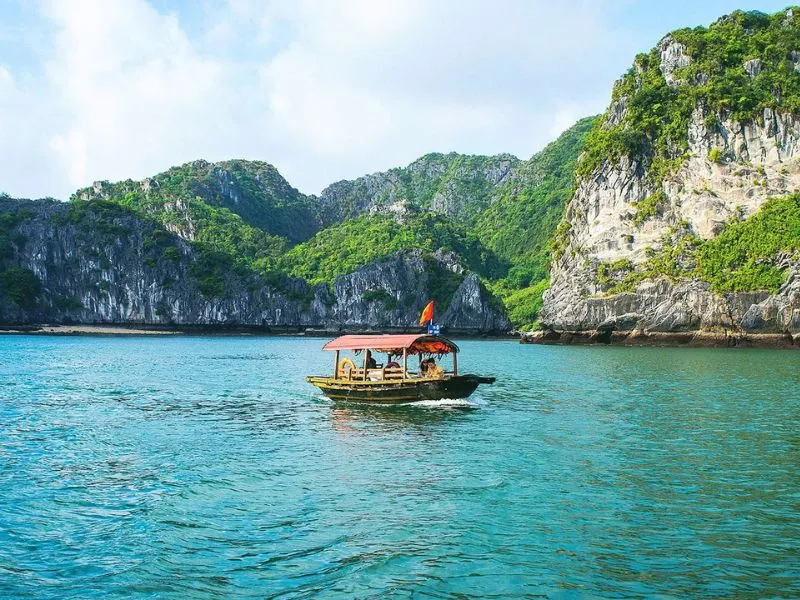 Đảo Nam Cát, Maldives thu nhỏ giữa vịnh Lan Hạ