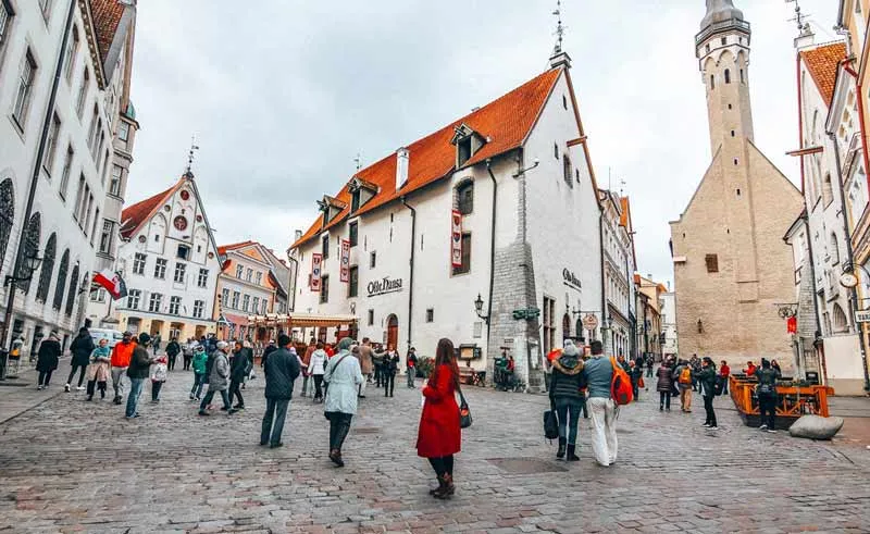 Dạo quanh Tallinn, thủ đô 800 năm tuổi của Estonia