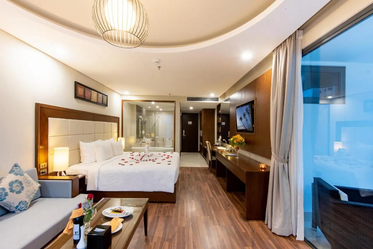 Đến Grand Sea Hotel tận hưởng không gian hiện đại bên bờ đại dương